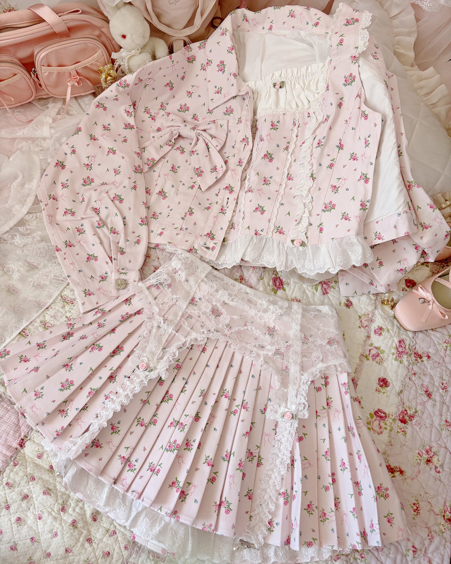 petit floral denim pleated skirt