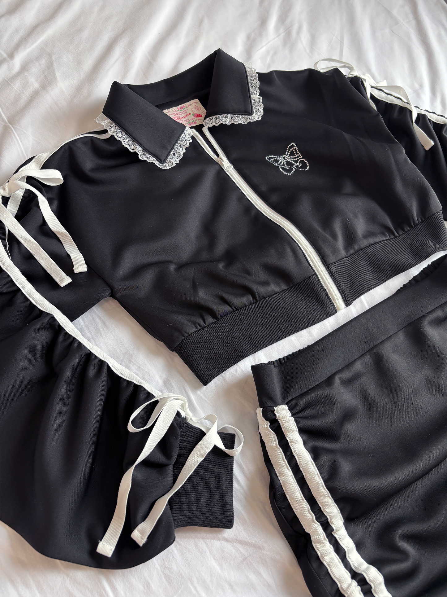 即将上市 ୨୧ sporty ribbon set up ୨୧ 现货