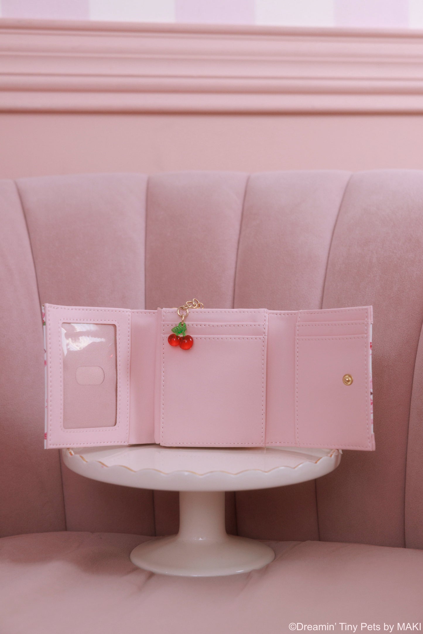 dreamin' vintage fawn folding wallet