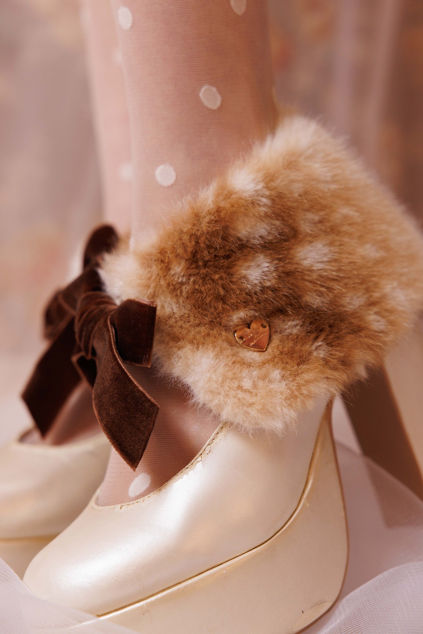 fawn funwari ankle cover