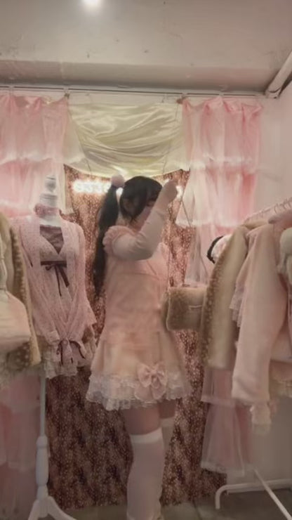 fawn mirror fur pouch